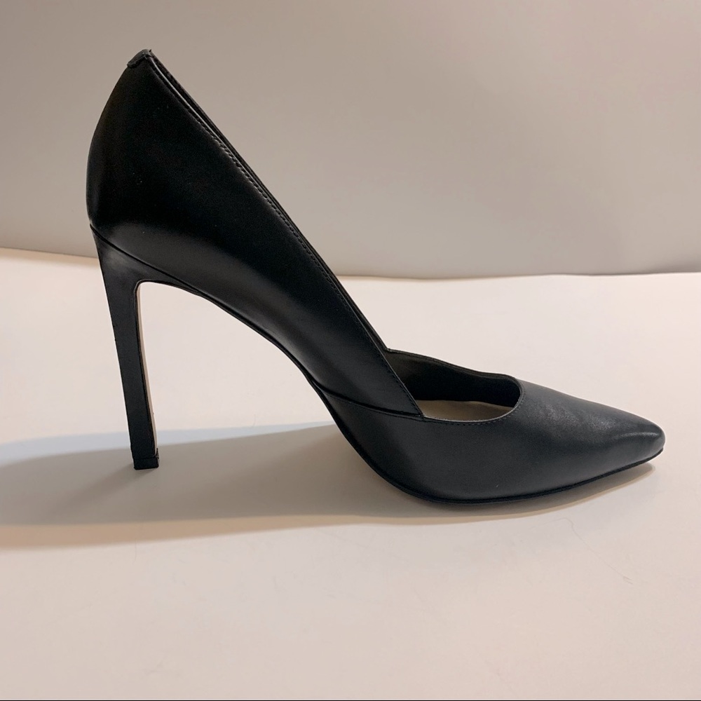 Classic Black Pumps by Nine West